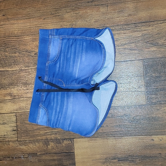 Jegging shorts - Picture 1 of 3